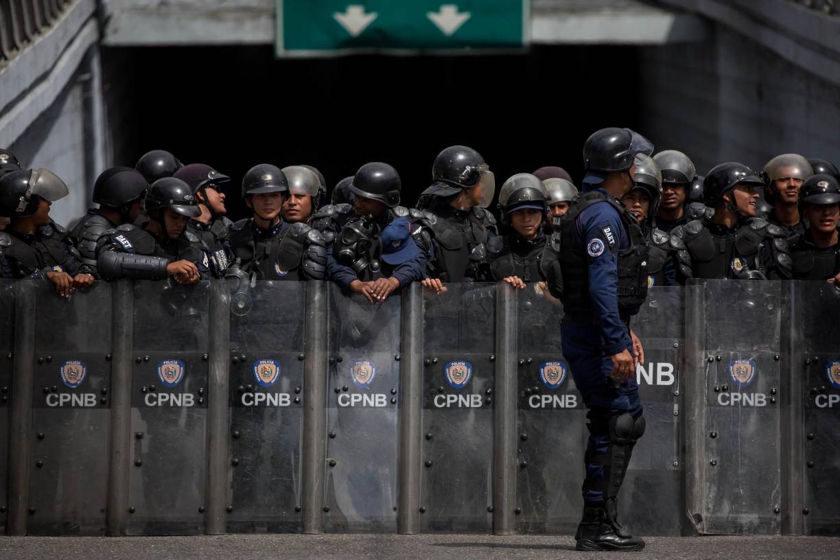 El gremio empresarial afirmó que es “impostergable” la adopción de una decisión sobre este tema, en el marco de una política salarial que dé “sostenibilidad” a los ingresos de los trabajadores y a las fuentes de empleo.