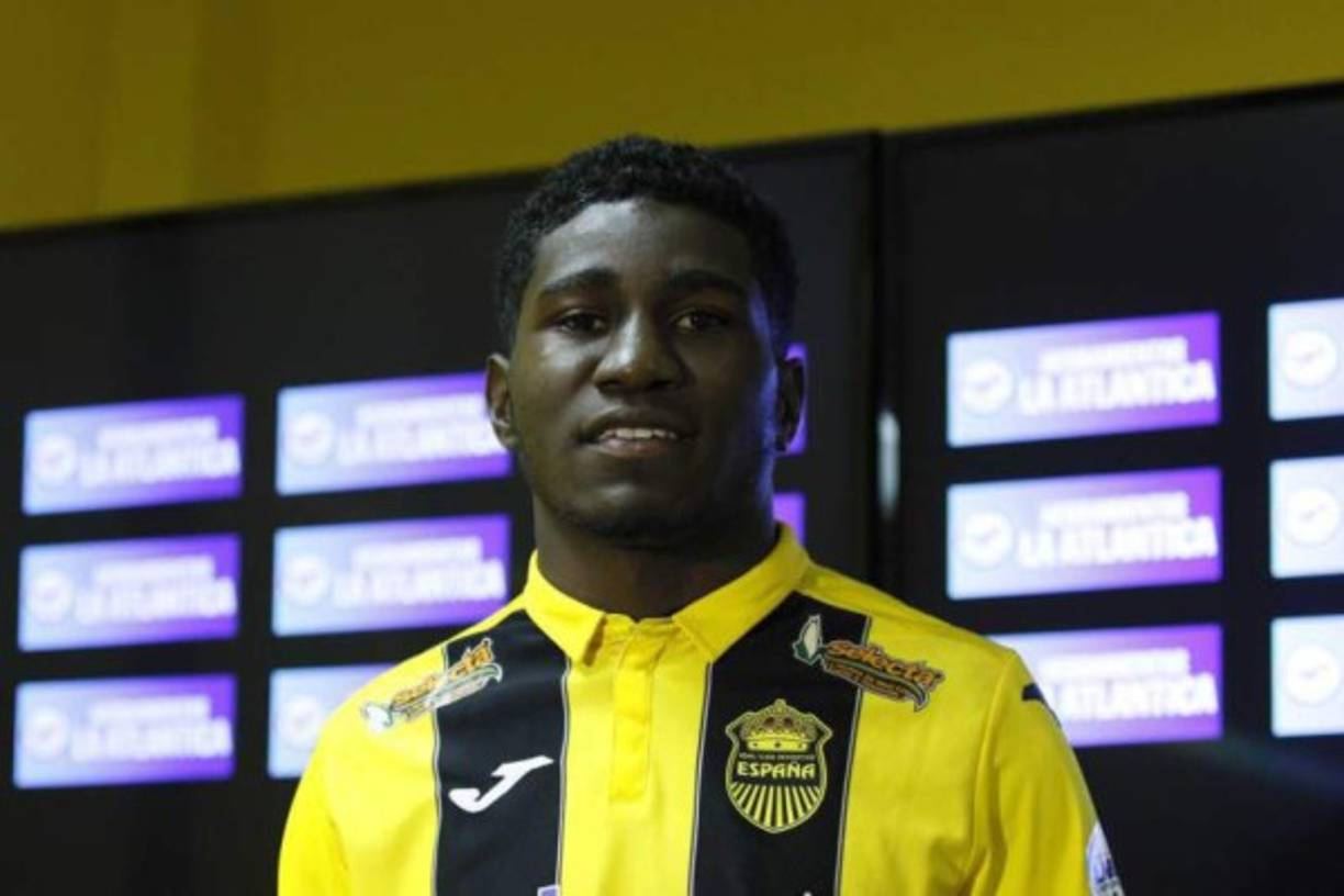 Denilson Núñez: El juvenil se encuentra entrenando con el Platense de Pueto Cortés. No entra en los planes de Ramiro Martínez en el Real España.<br/>