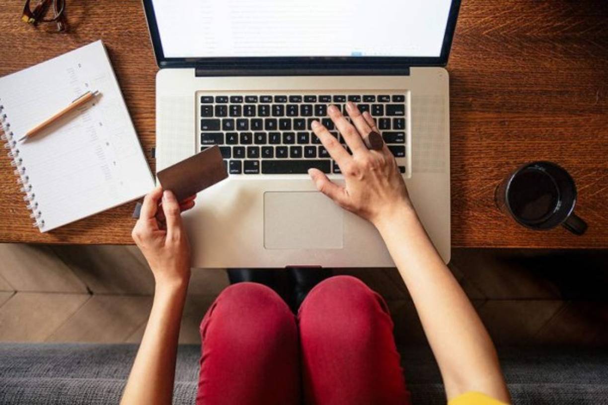 Averiguá promociones con tu tarjeta de crédito: Esto es un plus, porque muchas veces los comercios tienen convenios y acuerdos con determinadas tarjetas o bancos y podés sumarle a un buen descuento, un plan conveniente para poder comprar.