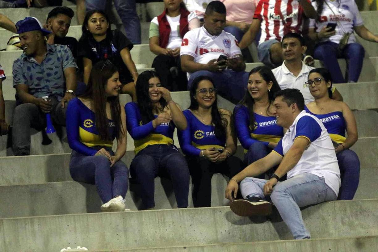 Lo bien que la pasaron los embajadores de las diferentes marcas patrocinadoras de los Lobos de la UPNFM. ¡Fue una fiesta!