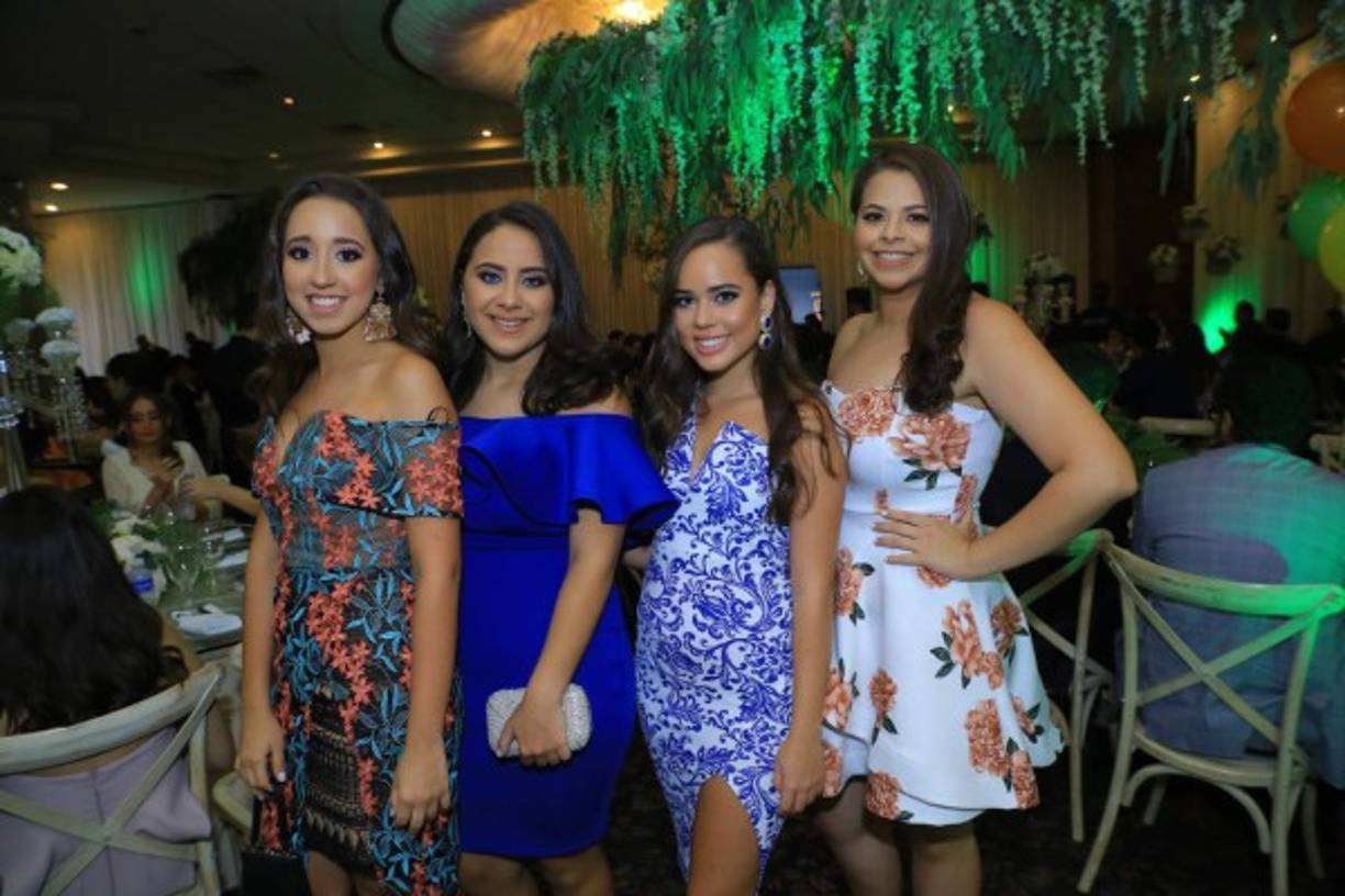 Alyssa Tinoco, Andrea Jordán, Cristina Bográn e Iliana Ortega.