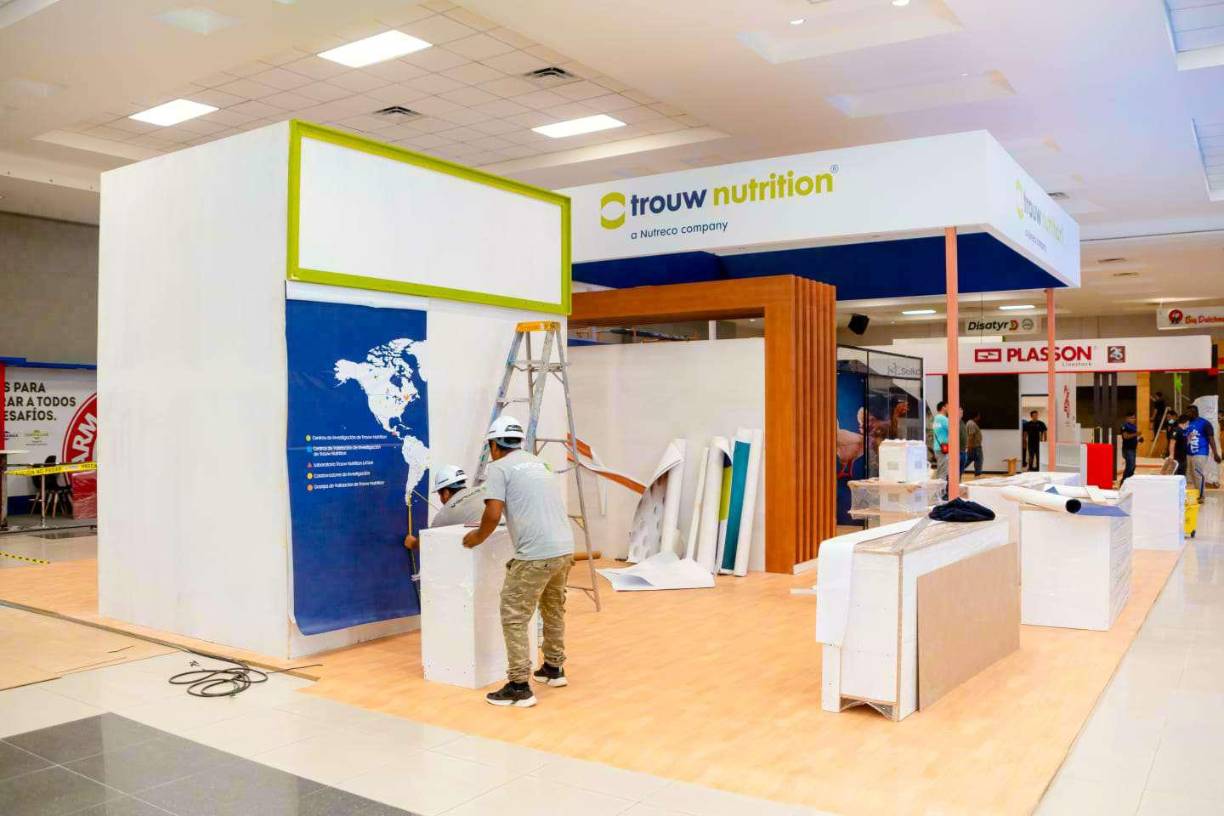 Desde el sábado comenzaron a llegar los invitados internacionales que formarán parte del XXVII Congreso Latinoamericano de Avicultura (Ovum), el cual será inaugurado hoy a las 7:00 pm en Expocentro. 