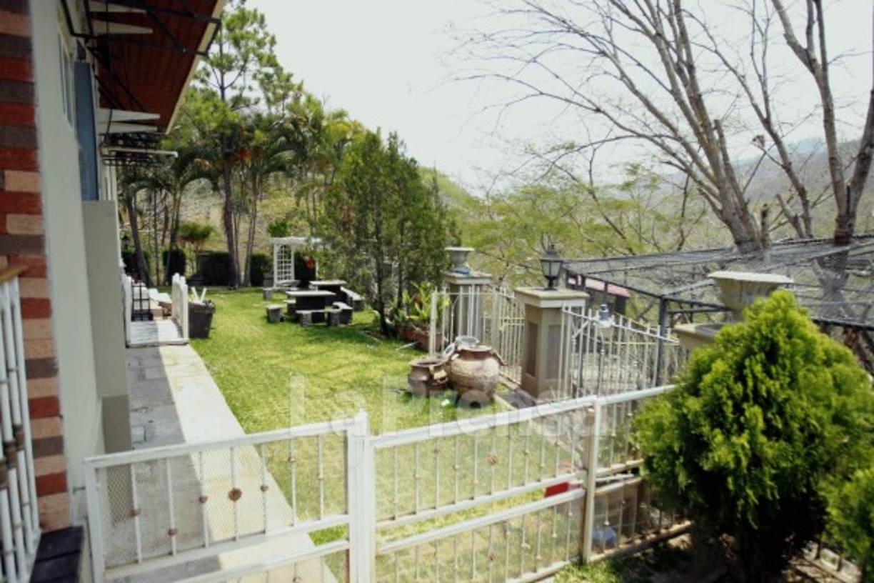 La exprimera dama Rosa Elena de Lobo fue acusada por la Ufecic de haber integrado una red de corrupción con la que suspuestamente malversó al menos 16 millones de lempiras.