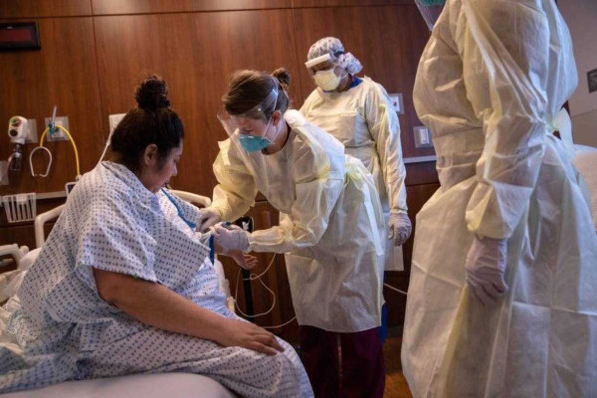 Zully fue sometida a una cesárea de emergencia luego de que su situación se agravara por la enfermedad. Su bebé nació sano, sin rastros de la enfermedad.