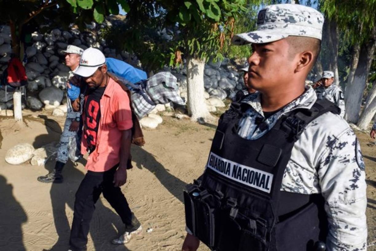 El secretario interino de Seguridad Nacional de Estados Unidos, Chad Wolf, elogió este miércoles a México por no permitir el paso ilegal de migrantes.