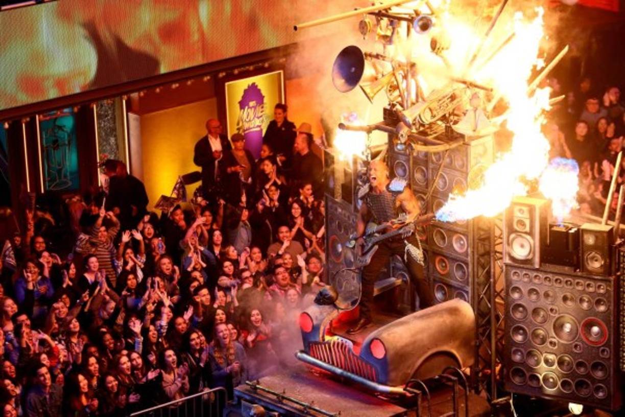 El ingreso de La Roca fue explosivo.