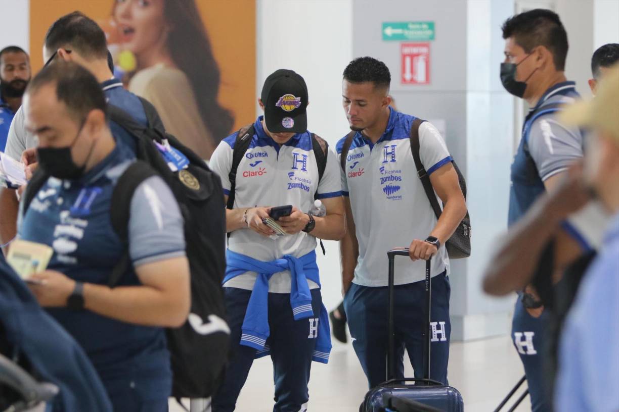 En fotos: Así fue la salida de la ‘H’ rumbo a Los Ángeles