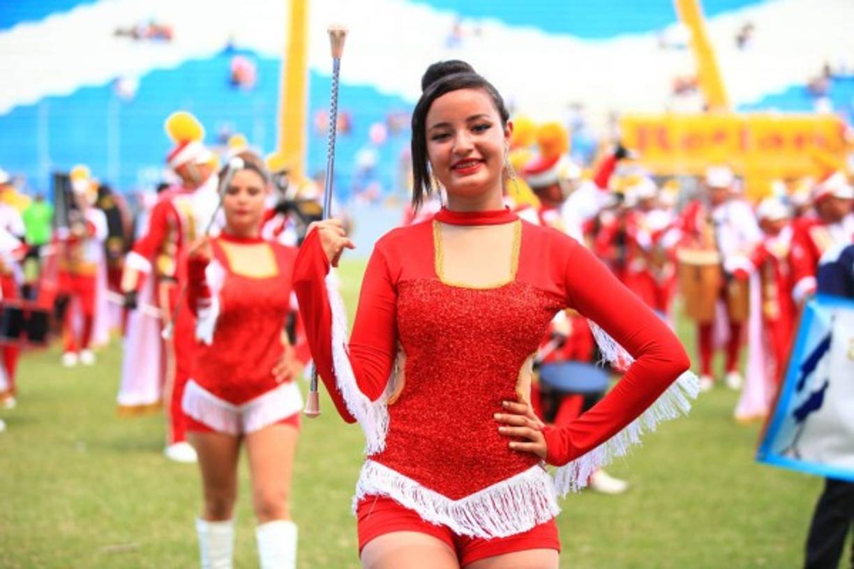 El instituto Liceo Morazánico de San Pedro Sula fue elegido con el mejor cuadro de palillonas.