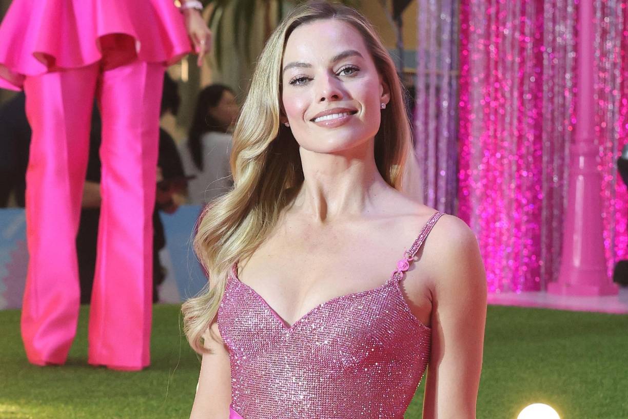 No cabe duda de que la actriz australiana Margot Robbie es la estrella del momento. La protagonista de “Barbie” es sensación mundial gracias al próximo estreno de la cinta de la muñeca más famosa del mundo. Aquí te mostramos algunos datos curiosos de la bella rubia que quizá no conocías. 