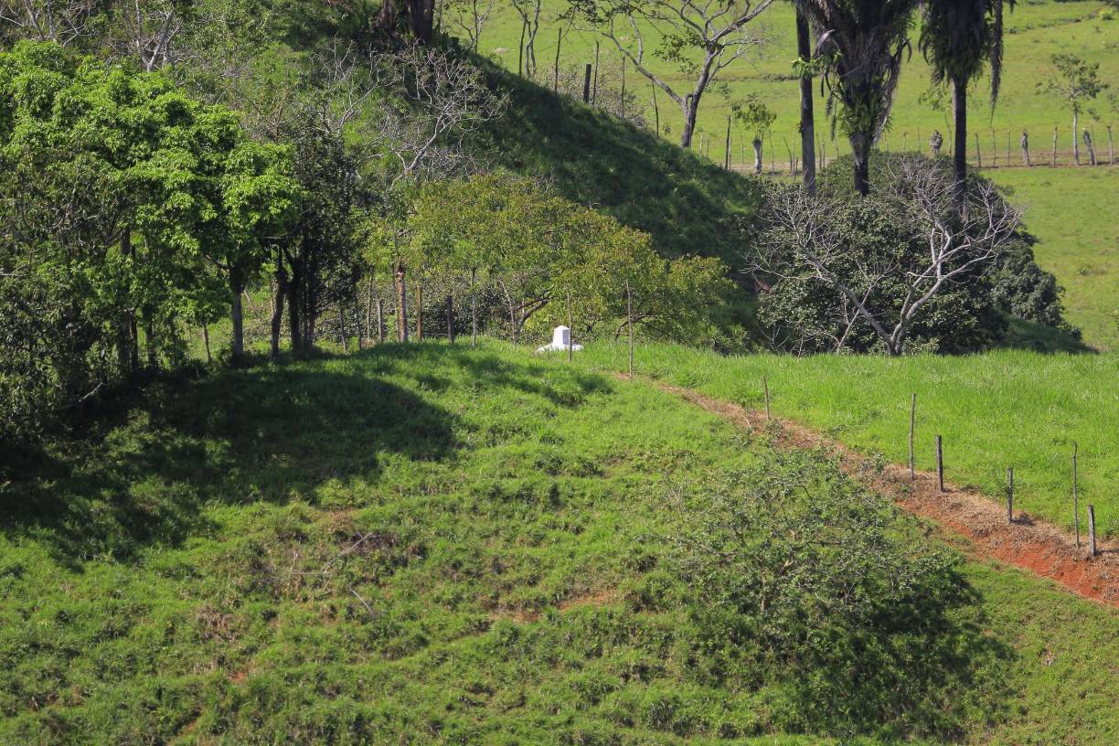 Autoridades relatan que hacen patrullajes con poco personal y en turnos rotatorios durante el día para controlar, pero acepta “que seguramente aprovechan la noche cuando no hay vigilancia”, para mover más que todo droga.