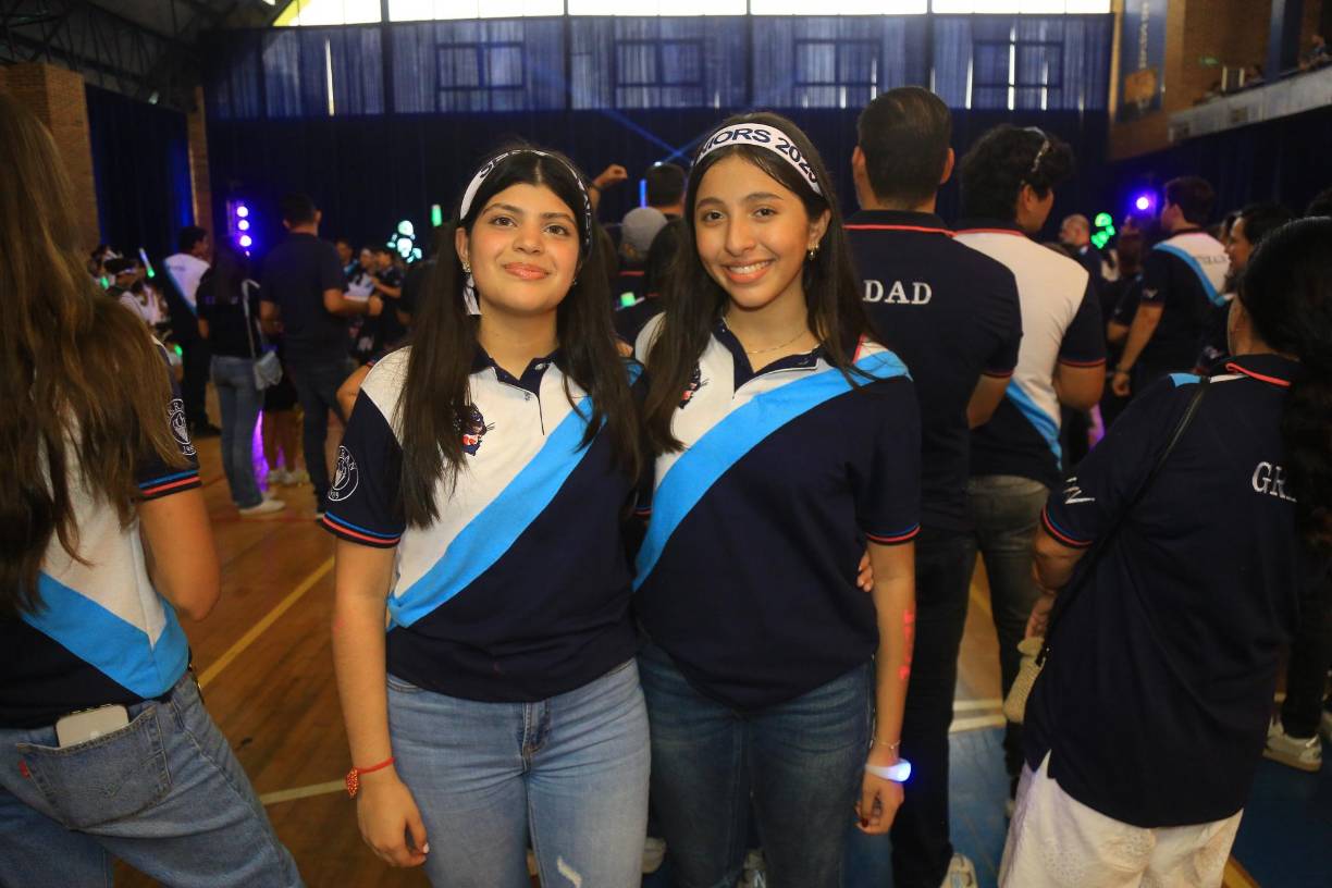 Emely Contreras y Tatiana Montes