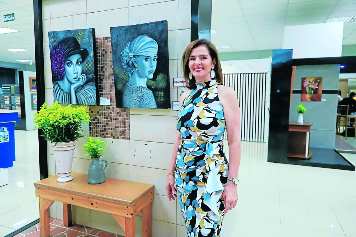 Suyapa Monterroso realizó unos hermosos cuadros con la técnica “óleo sobre tela”.