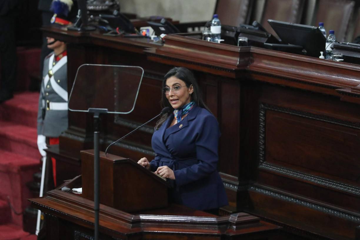 Los funcionarios que deben ser investidos este domingo ganaron sus cargos en los comicios generales celebrados en junio de 2023. EFE 