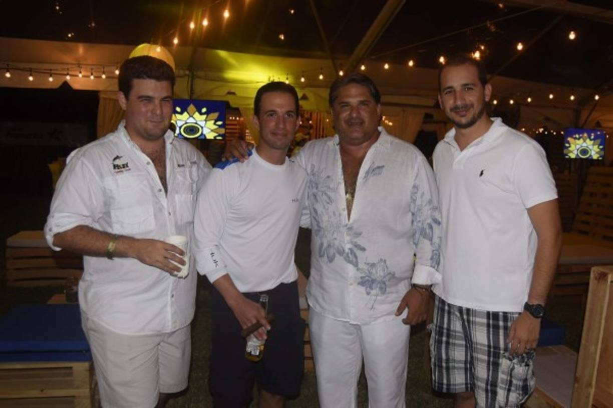 Elías Chahín, Emilio Canahuati, Basilio Fuschich y Daniel Calderón.