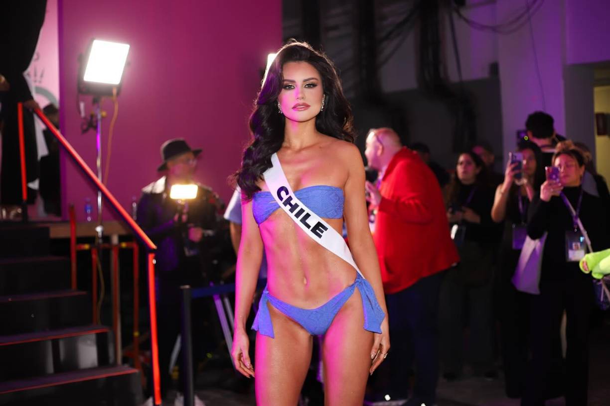 Las representantes de América Latina brillaron especialmente en esta etapa del concurso. Con pasarelas llenas de confianza y seguridad, las latinas demostraron por qué son consideradas fuertes contendientes en esta edición de Miss Universo. Sus desfiles fueron aplaudidos por el público, que no dejó de animarlas en ningún momento.