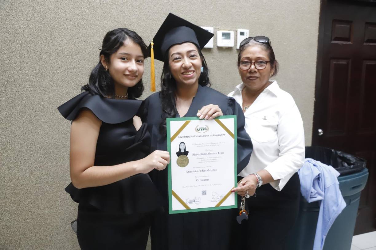 Ailin Alemán, Flavia Guzmán e Isabel Reyes