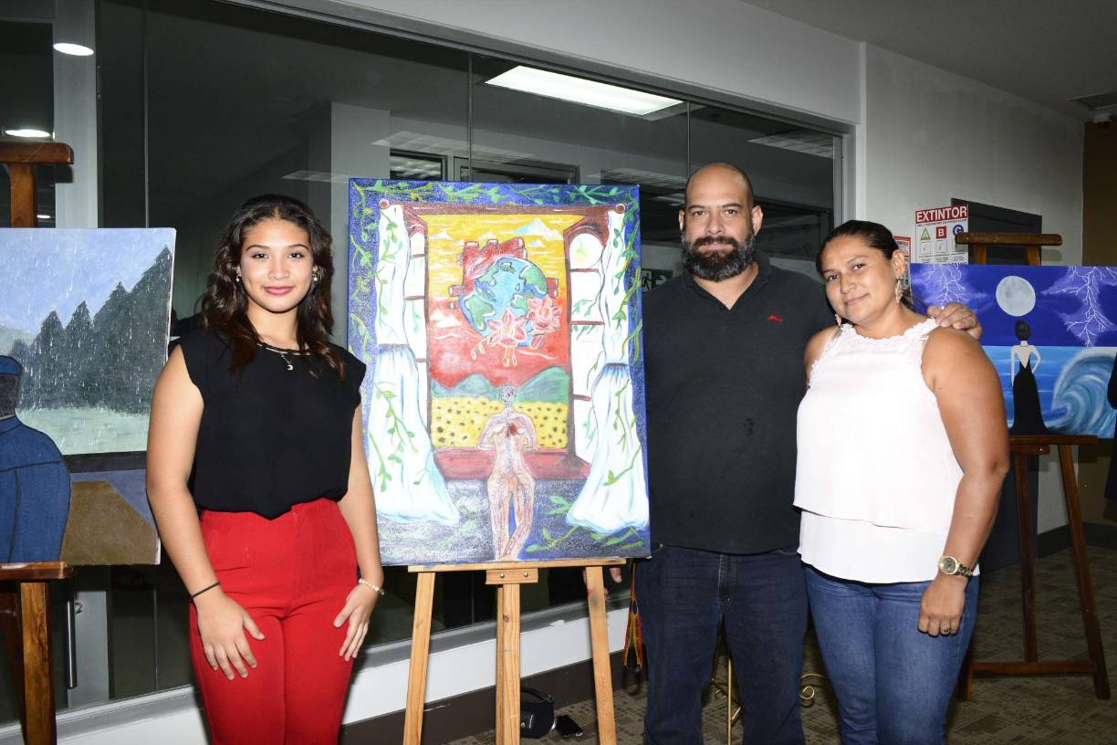 Amelia Antúnez, Rubén Antúnez y Sindy Altamirano