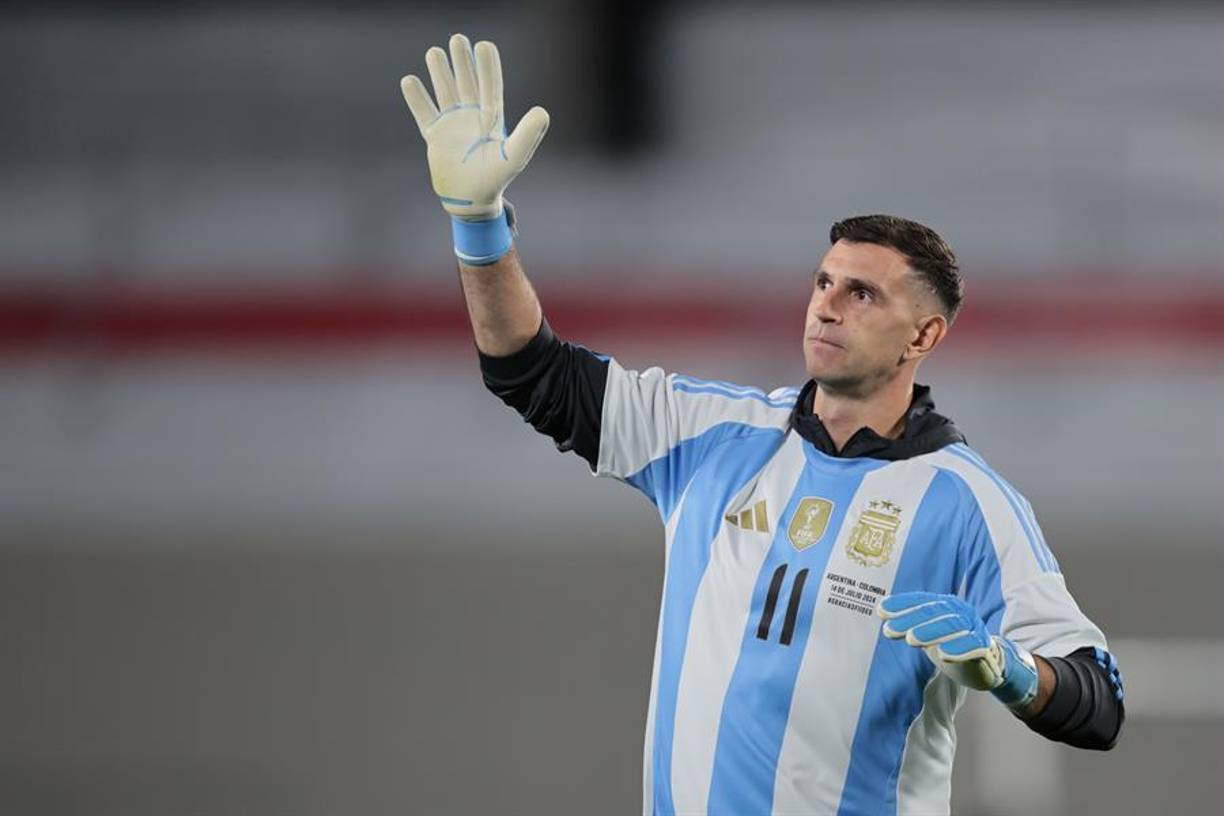 Frente a este hecho, instaron a la Federación Colombiana de Fútbol a que “se pronuncie enérgicamente ante la Conmebol, Asociación del Fútbol Argentino (AFA) y FIFA”.