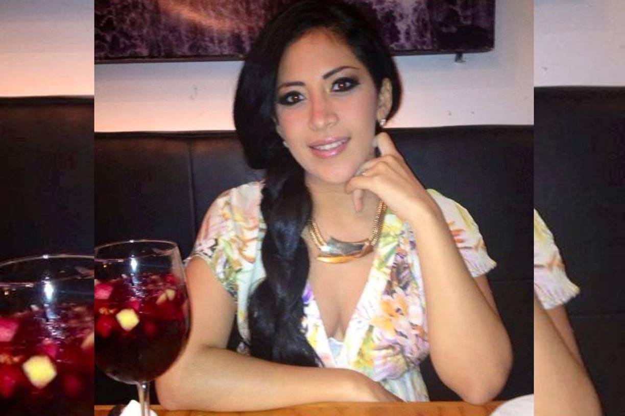 A plena luz del día, una profesora de preescolar fue asesinada a balazos cuando estaba a punto de entrar a su centro de trabajo en el Fraccionamiento Revolución, al noroeste de Chilpancingo, México.