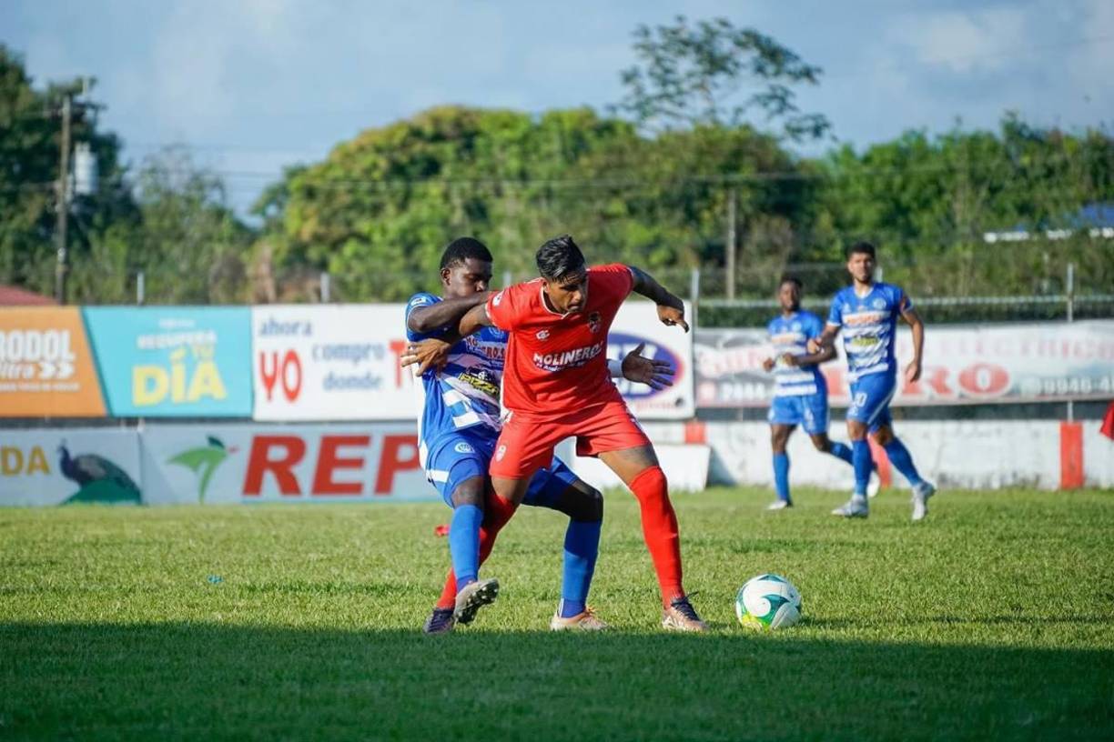 Álvaro Torres: El mediocampista uruguayo confirmó que se tomará unas vacaciones para después analizar su futuro con la Real Sociedad de Tocoa. 