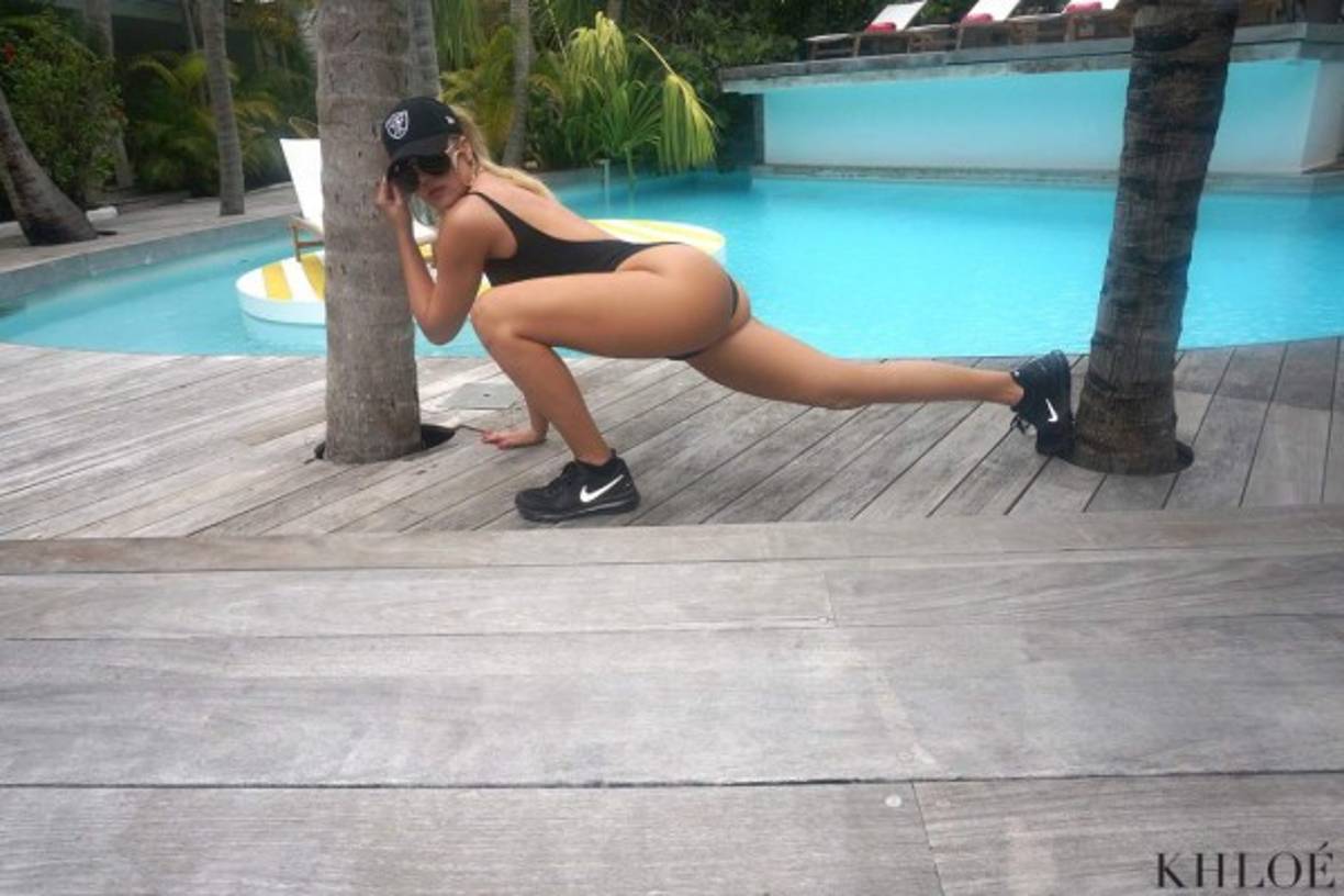 Durante las vacaciones de Khloé en St. Barths ella nunca dejó de hacer ejercicio.