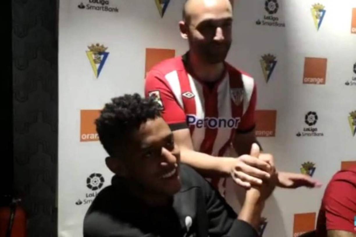 El aficionado del Athletic Bilbao, uno de los clubes históricos de España, pudo conocer personalmente al hondureño Antony Lozano.