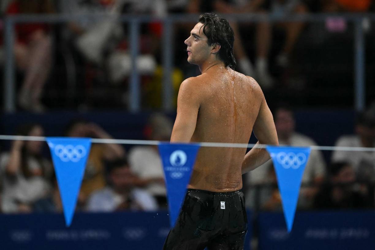 Pero el atleta también se viralizó en redes sociales por sus controversiales opiniones sobre las condiciones en la Villa Olímpica de París 2024.