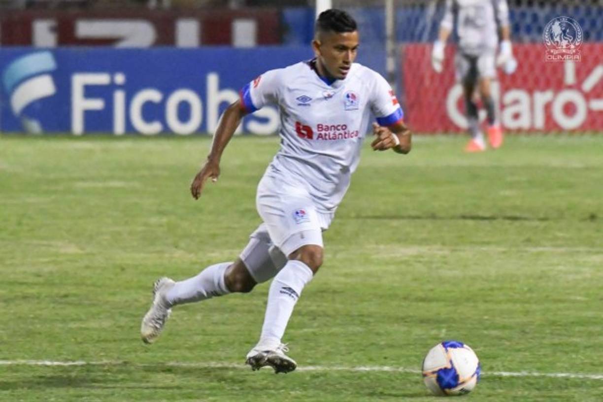 Edwin Rodríguez: Mediocampista del Olimpia.