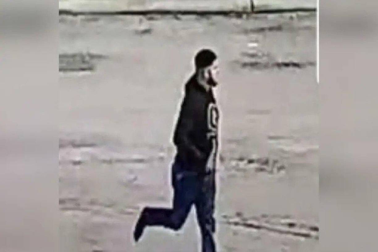 Agentes arrestaron el sábado a un sospechoso del crimen, identificado como Rafael Govea Romero, según anunció el departamento de policía de Edna.