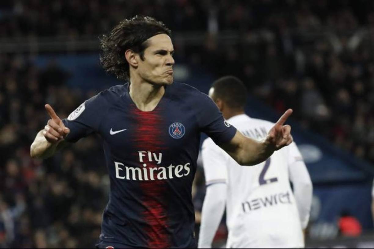 Rivaldo apuesta por Cavani para el Barça, según informó el diario Sport.es, la ex estrella de ese club dijo: 'Cavani sería una magnífica mejora para el ataque del Barcelona ahora que Suárez será baja por un tiempo importante. Después de todo Cavani es un delantero top que siempre ha mojado en las mejores ligas de Europa. En su caso parece ser que está muy cerca de dejar el PSG y sería una muy buena oportunidad'.