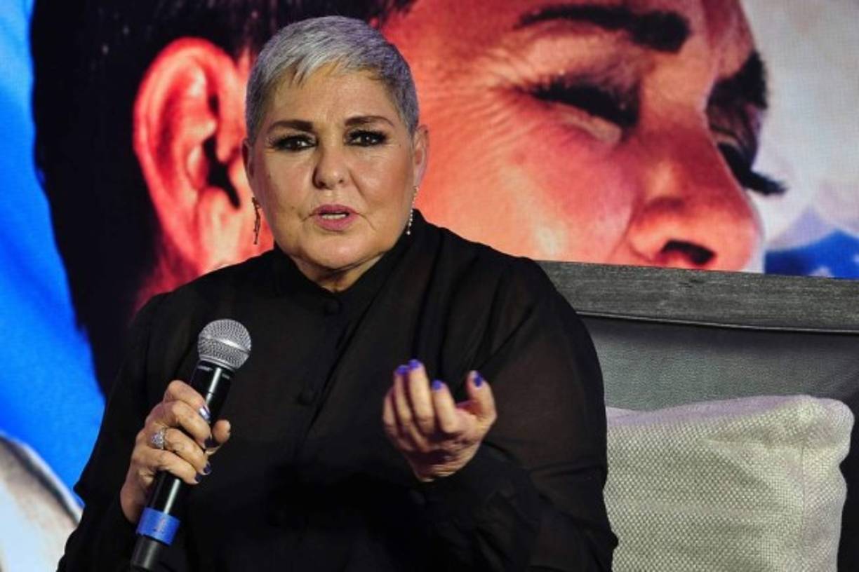 Lupita D'Alessio, la cantante mexicana ha hecho fuertes y polémicas declaraciones que han desconcertado a muchos, mientras que otros le han mostrado su apoyo.