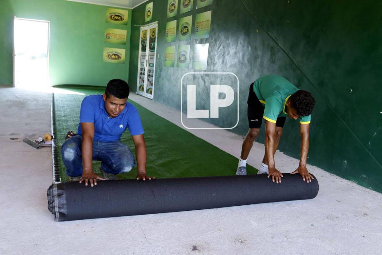 Este viernes el estadio recibió sus últimos retoques de cara al partido inaugural del Parrillas One.