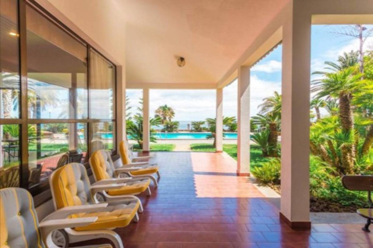 Cristiano tiene una familia grande, a la que hay que sumar el personal de servicio que se encarga de cuidar a los pequeños y de todas las necesidades de la pareja, por lo que necesitaban una casa amplia para poder acogerlos a todos.