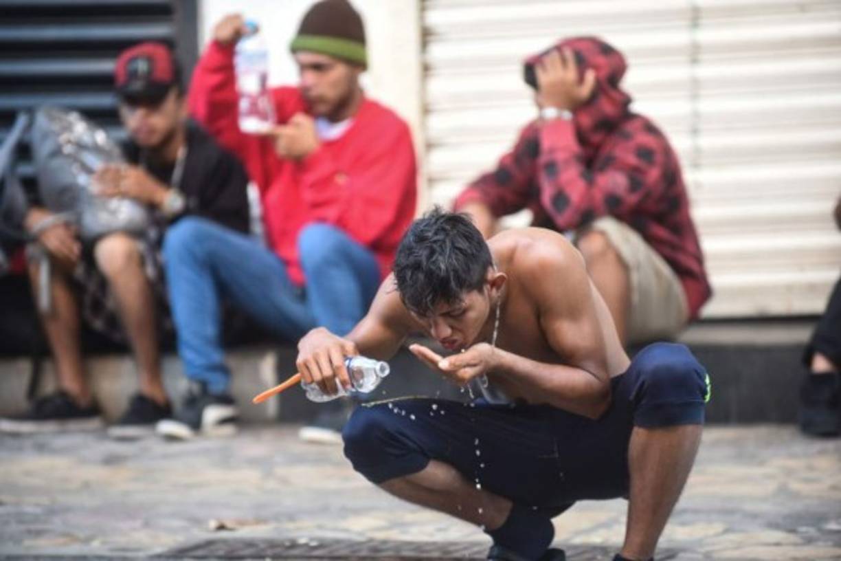 Los migrantes pernoctarán esta noche en Huixtla para retomar mañana su travesía hacia Oaxaca, siguiente parada de la caravana que ha enfurecido al presidente estadounidense Donald Trump.