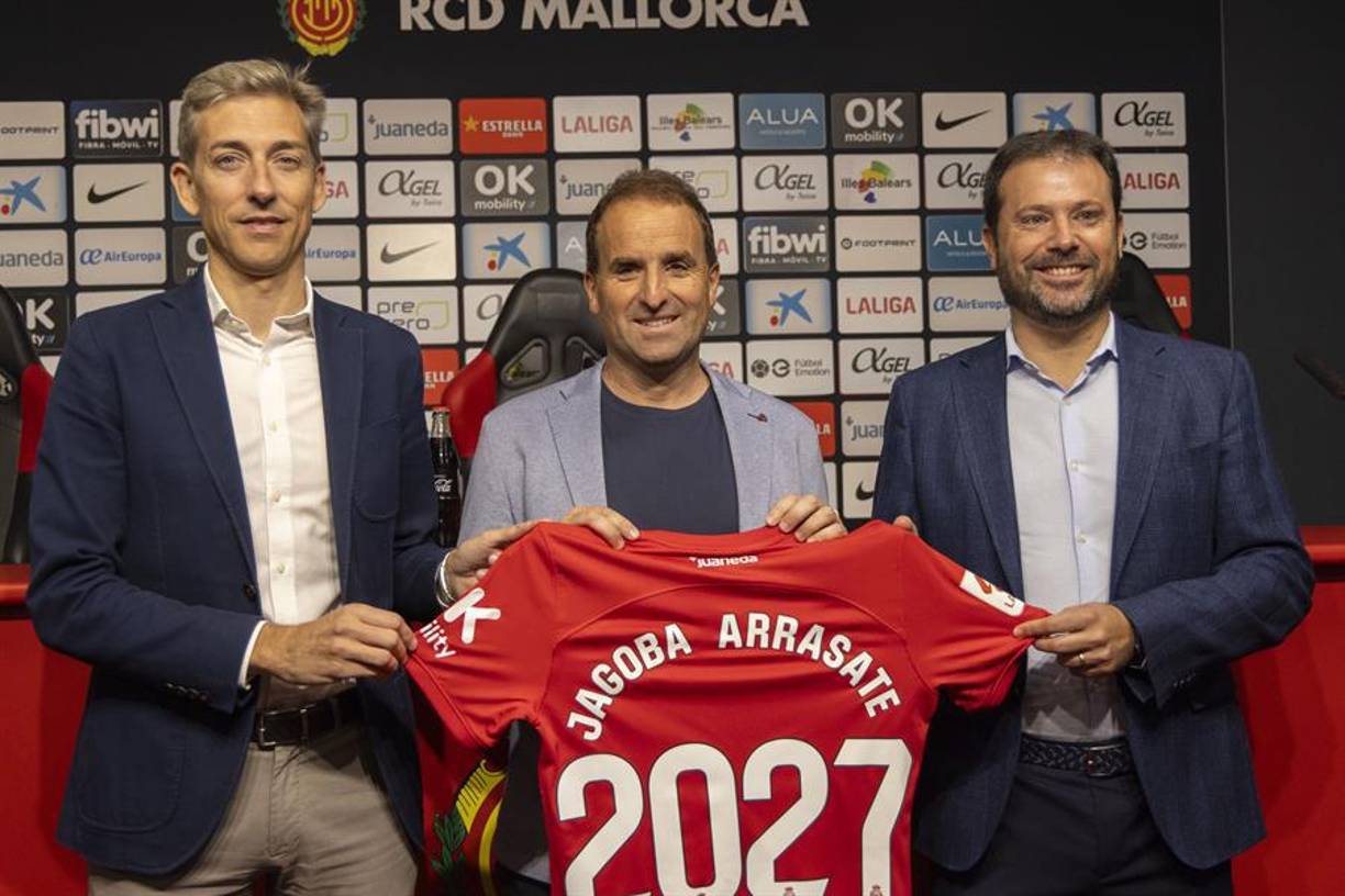 OFICIAL / El técnico vizcaíno Jagoba Arrasate será el entrenador del Real Mallorca para las tres próximas temporadas, según ha anunciado este lunes el club isleño en un comunicado.