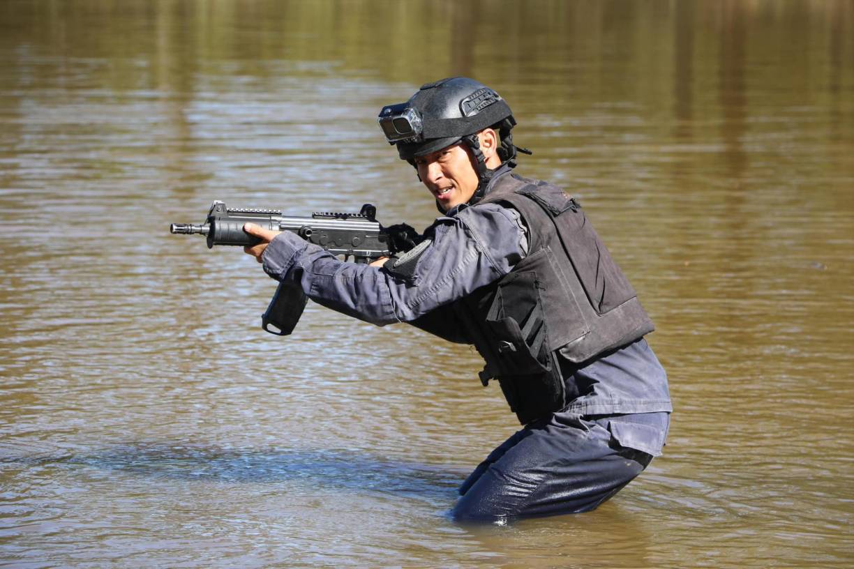 El youtuber radicado en El Progreso, Yoro, ha demostrado tener un espíritu de superación después de pasar con mucha dificultad los retos del curso.