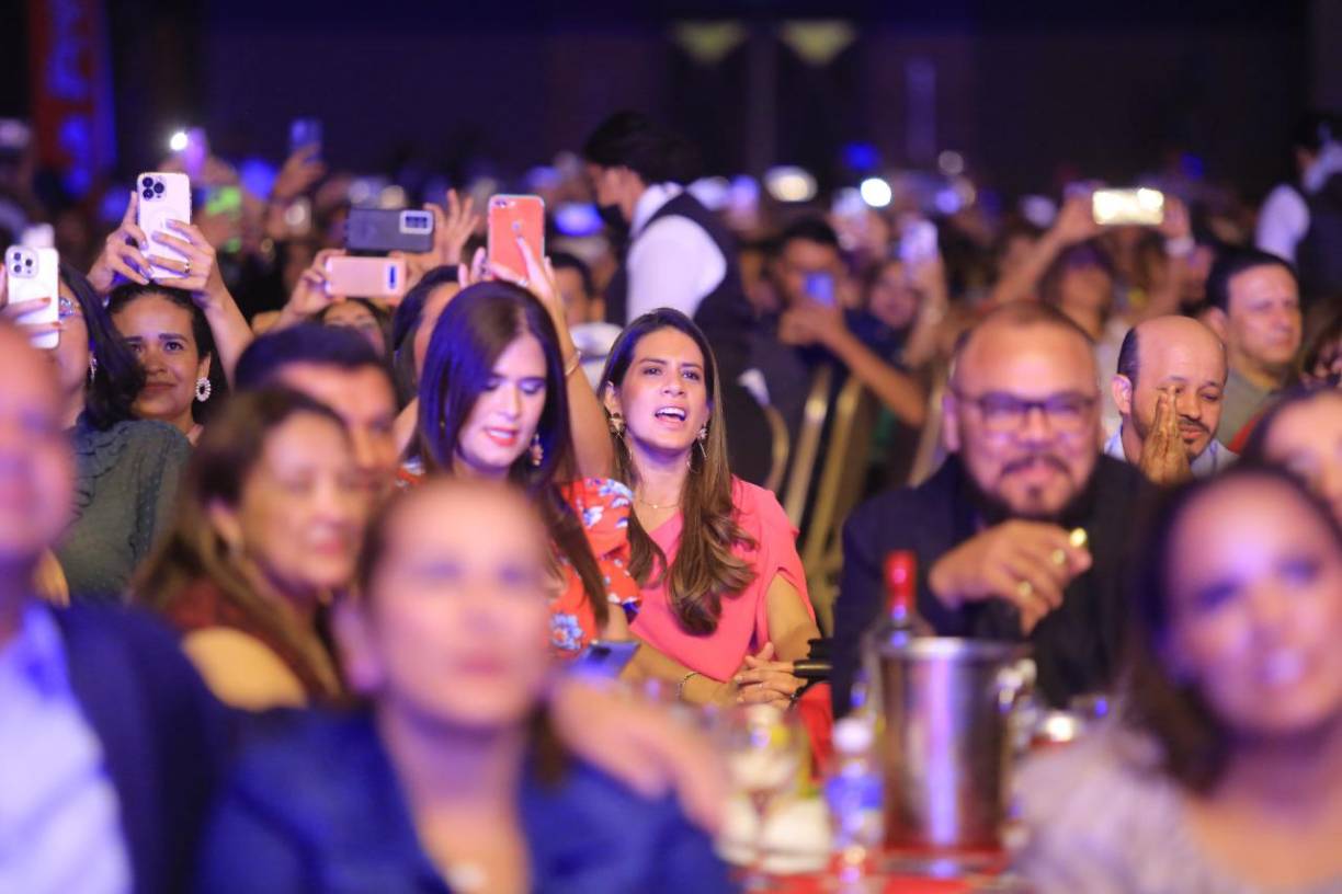 FOTOS: Fans y diferentes personalidades disfrutaron del inolvidable concierto de Myriam Hernández