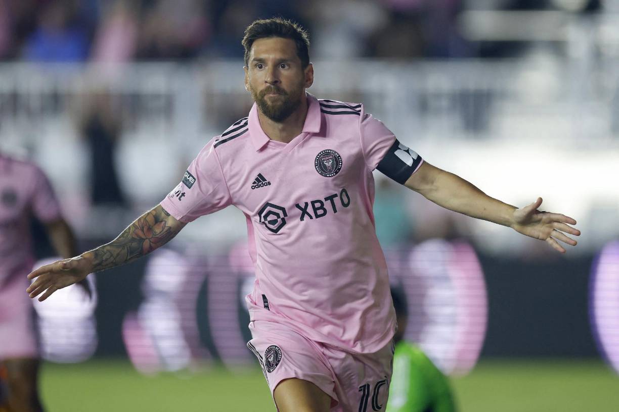 El rosarino había abierto el marcador al anotar desde la boca del área, lo que parecía anunciar un triunfo fácil en su primer duelo de visita.