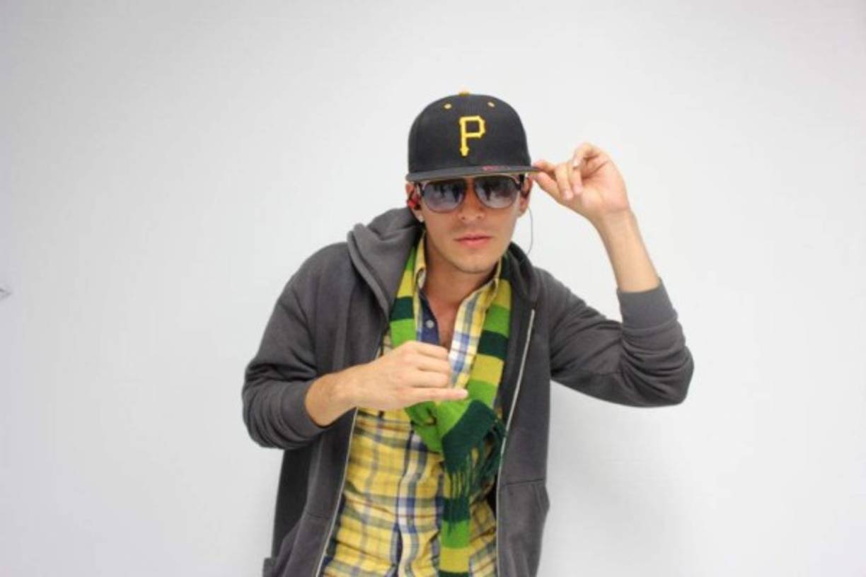 El cantante resultó herido de bala y falleció en el Hospital Escuela Universitario.