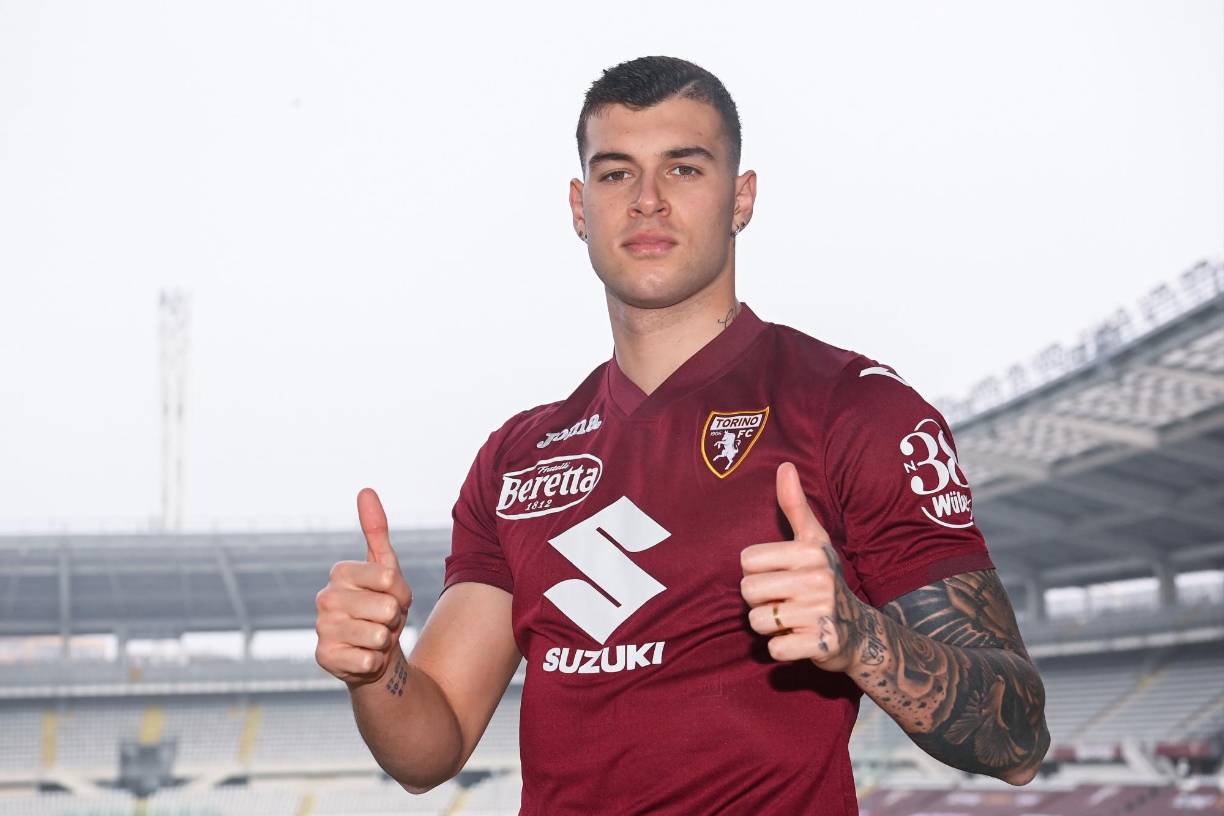 Pietro Pellegri, que fue con quince años y algunos meses el jugador más joven en debutar en la Serie A con el Génova y llegó al Mónaco en enero de 2018, jugará hasta final de temporada en el Torino, club que se queda una opción de compra. El futbolista ha estado a préstamo en el AC Milan en esta primera fase de la campaña (ha participado en seis partidos), pero se ha roto la cesión y el internacional italiano se marcha al Torino hasta el 30 de junio para intentar darle vuelo a su carrera.