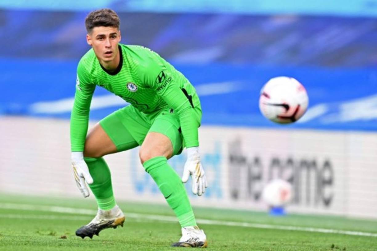 1- Kepa Arrizabalaga: El meta español que jugaba en el Athletic Club fue fichado en 2018 por el Chelsea que pagó los 80 millones de euros de su cláusula de rescisión.