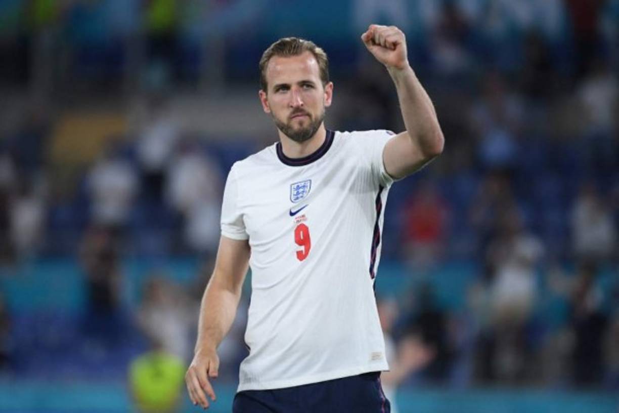 Harry Kane sigue con la idea de salir del Tottenham de cara a la próxima campaña. Se menciona que Manchester City lo pretende. Foto AFP.