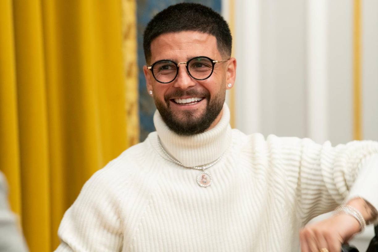 El delantero italiano Lorenzo Insigne, capitán del Napoli, próximo rival del Barcelona en la Europa League, dejará a partir del próximo junio la disciplina del club napolitano para recalar en el Toronto FC, de la liga Profesional de Fútbol de Estados Unidos y Canadá (MLS), según informa la entidad canadiense.