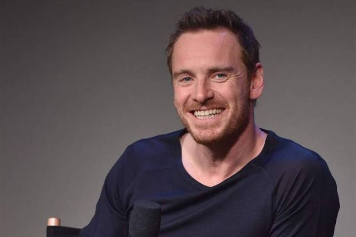 Michael Fassbender. El actor asegura que si en algún momento su carrera terminara, volvería a trabajar en un restaurante o bar. Trabajó en el restaurante bar de sus padres en Irlanda.