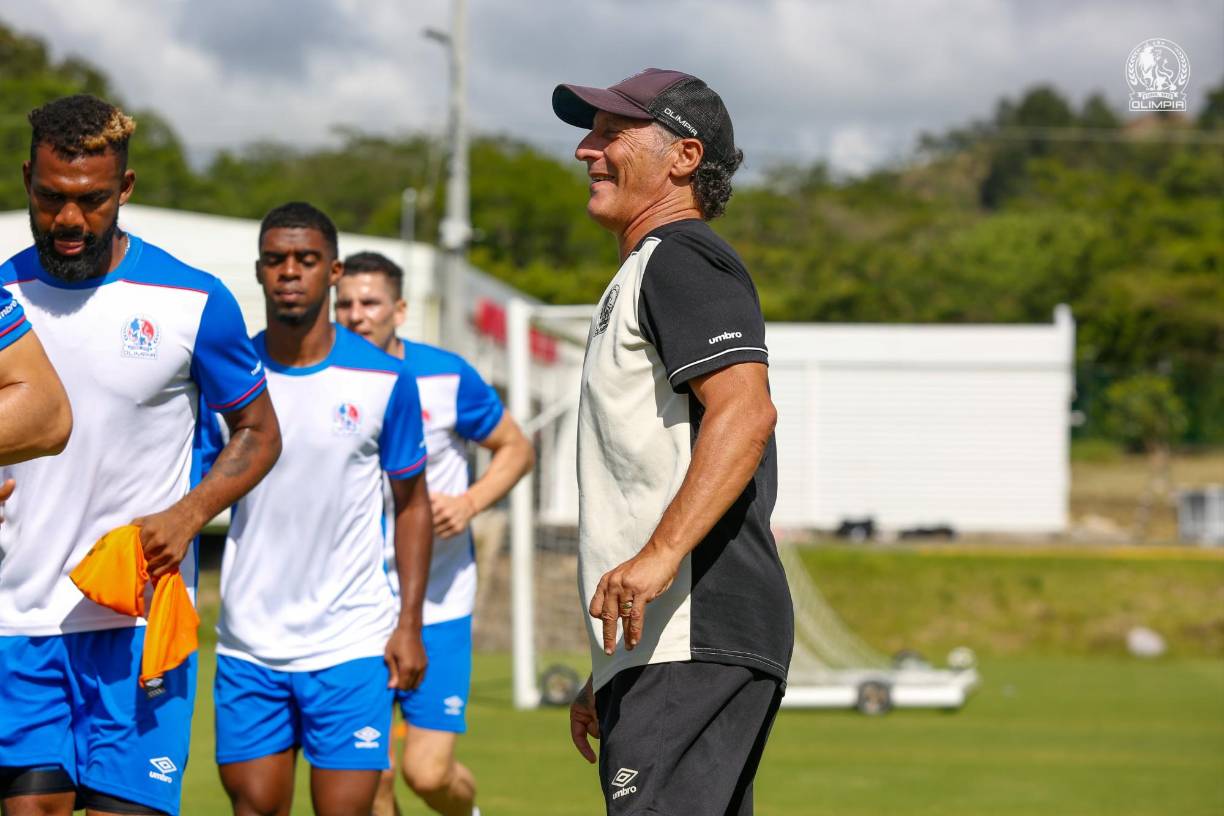 AUSENCIA DE TROGLIO EN LOS JUEGOS DE LIGA NACIONAL / El carácter ha traicionado a Pedro Troglio en varias ocasiones, son seis las expulsiones que ha sufrido desde que llegó a la Liga Nacional. 