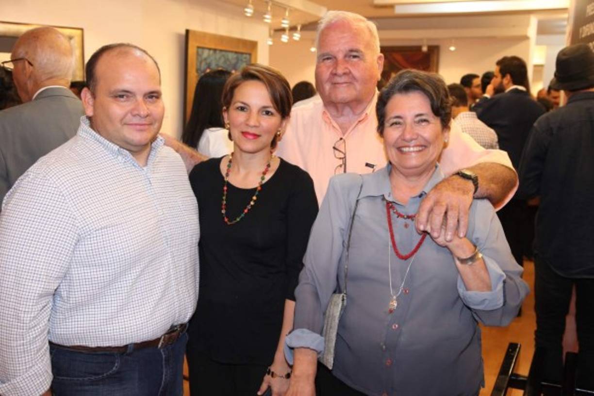 Jorge, Liza, Jorge y Martha Molanphy