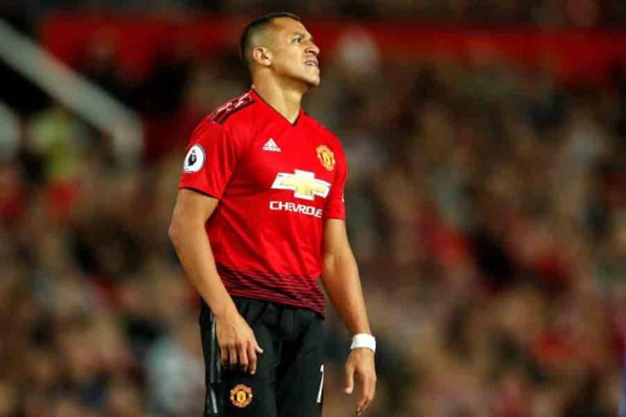 El Manchester United parece tener cada vez más claro que Alexis Sánchez va a abandonar Inglaterra. El Inter de Milán continúa negociando con el conjunto inglés para llevarse al internacional chileno.