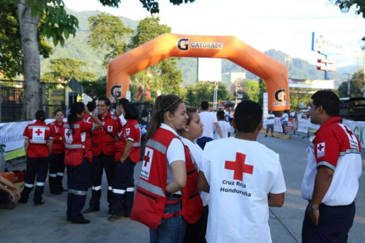Los cuerpos de socorro participaron en este Colorun 2014.