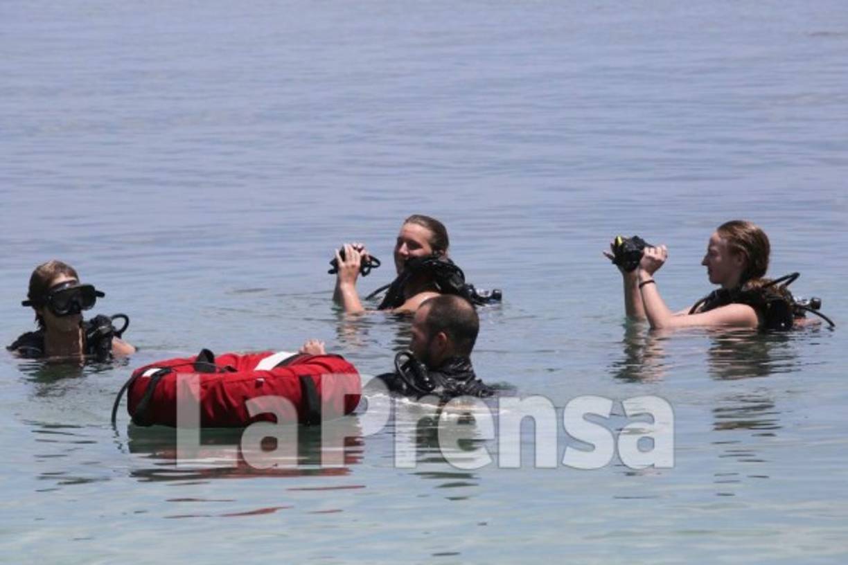 This picture shows a general view of H10 Costa Adeje Palace Hotel in La Caleta where hundreds of people were confined to their rooms on February 25, 2020 after an Italian tourist was hospitalised with a suspected case of coronavirus. - Tourists staying in a four-star hotel on the Spanish island of Tenerife, in the Canary archipielago, were confined to their rooms today following the announcement of a suspected novel coronavirus, COVID-19, case waiting for official confirmation. This possible case was detected yesterday in Tenerife, where an Italian national passed a first test which turned out to be positive, announced the Spanish Ministry of Health. (Photo by DESIREE MARTIN / AFP)