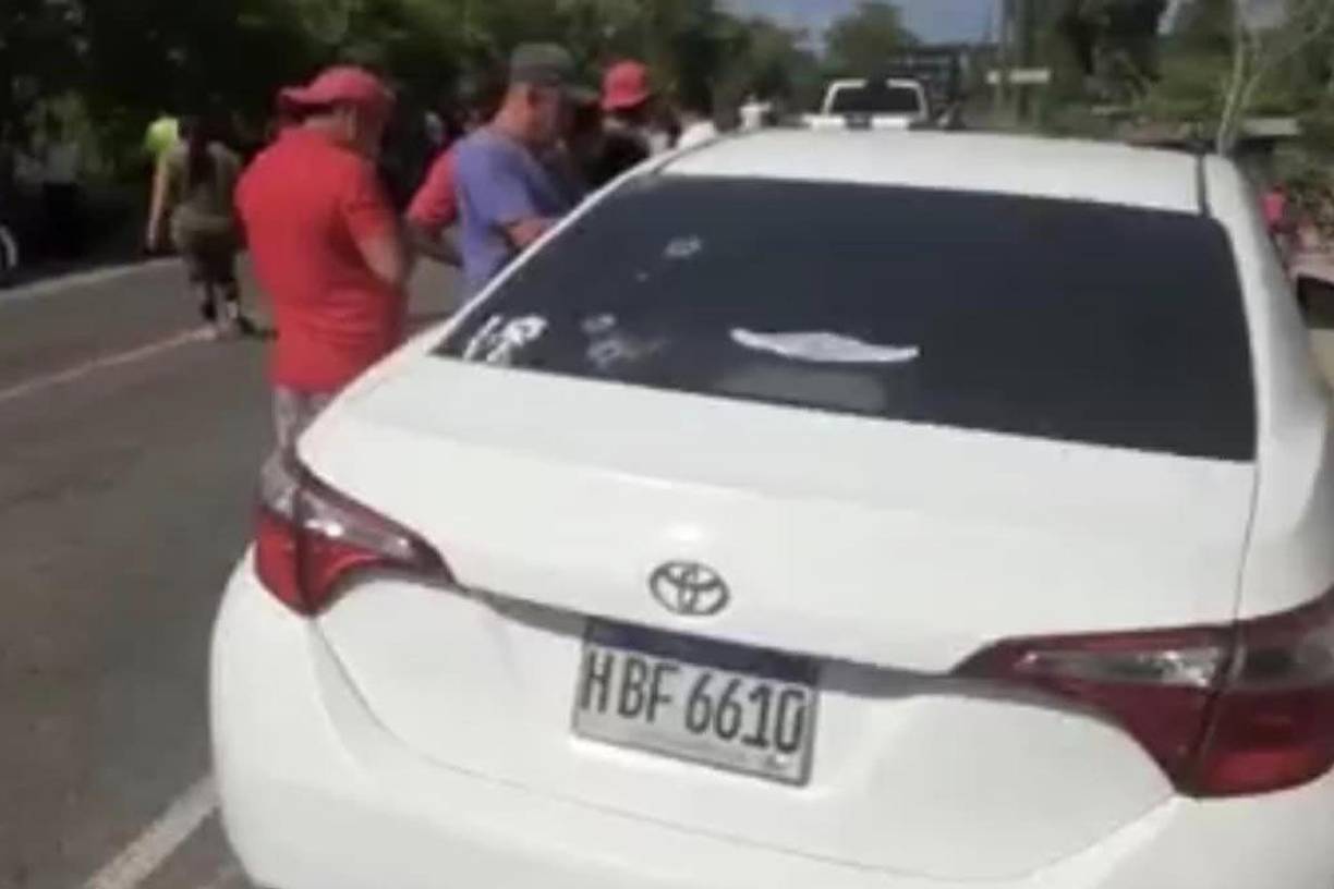 La otra víctima mortal es la profesora Claudia Suyapa Madrid, madre de dos niños.